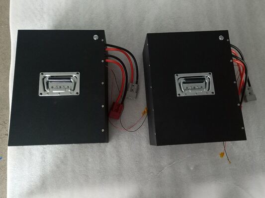 1500 To 2000 Cycles AGV Lithium Battery 1500mAh 16S40P 51.2V 60Ah