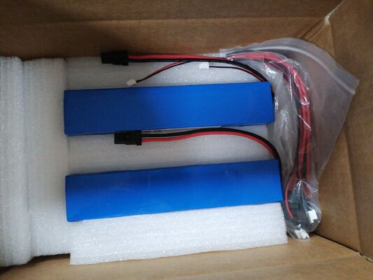 25.6V Solar Street Light Lithium Battery Smart BMS Protection For Outdoor Lighting