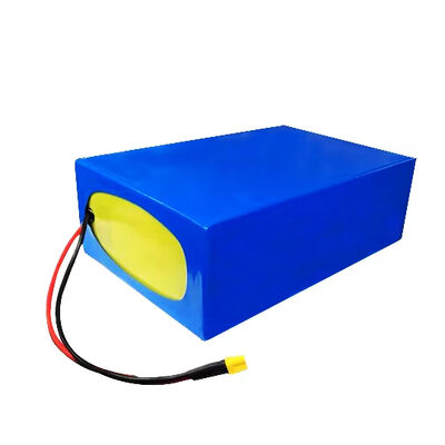 Bon prix 28.8V 24V LiFePO4 batterie à cycle profond 15Ah 18Ah scooter électrique batterie lithium-ion en ligne