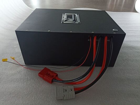 1500 To 2000 Cycles AGV Lithium Battery 1500mAh 16S40P 51.2V 60Ah