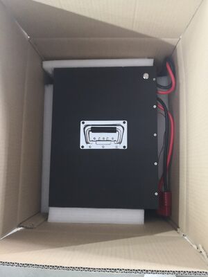 1500 To 2000 Cycles AGV Lithium Battery 1500mAh 16S40P 51.2V 60Ah